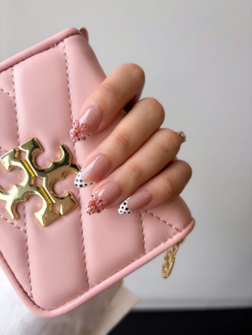 Petals & polkas