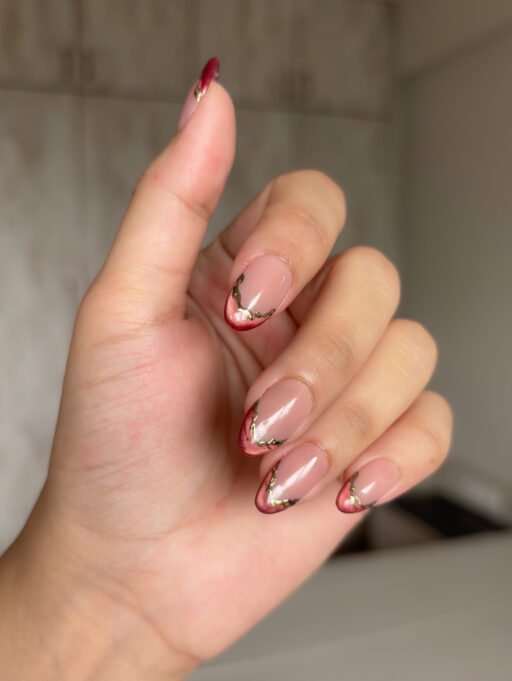 Bold rouge